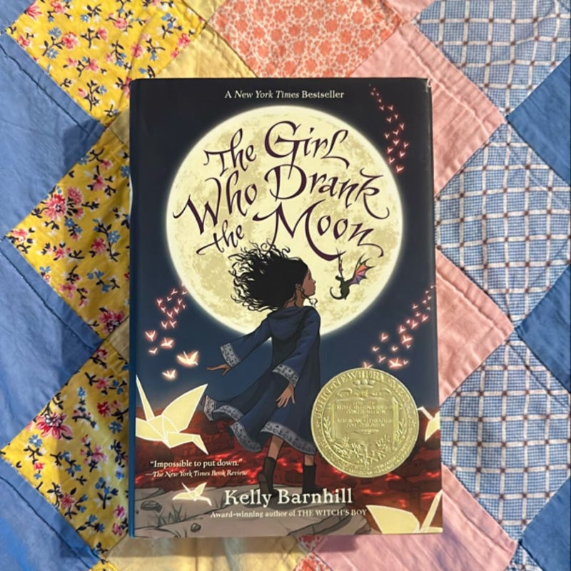 The Girl Who Drank the Moon (Winner of the 2017 Newbery Medal)