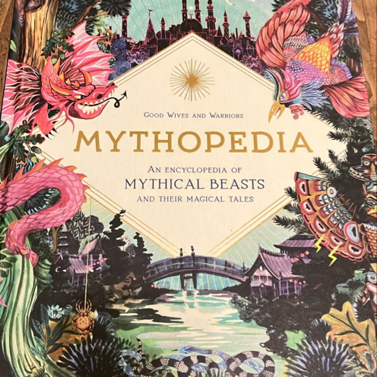 ILUS MYTHOPEDIA visual data 8