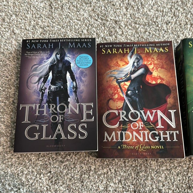 Throne of Glass, Crown of Midnight, Queen of Shadows OOP bundle