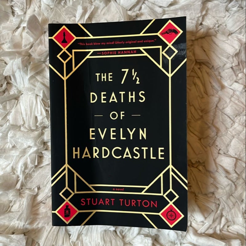 The 7½ Deaths of Evelyn Hardcastle