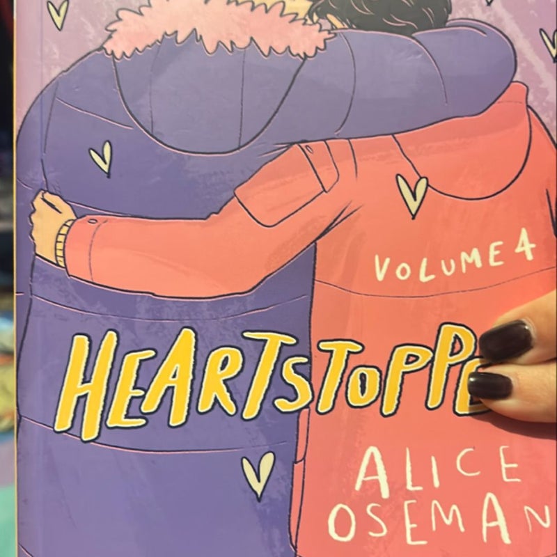 Heartstopper: Volume 4: a Graphic Novel