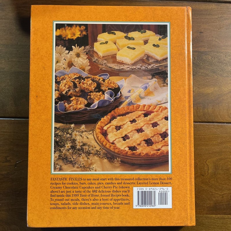 BUNDLE  of 4 Taste of Home Annual Recipes