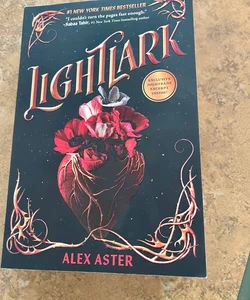 Lightlark (the Lightlark Saga Book 1)