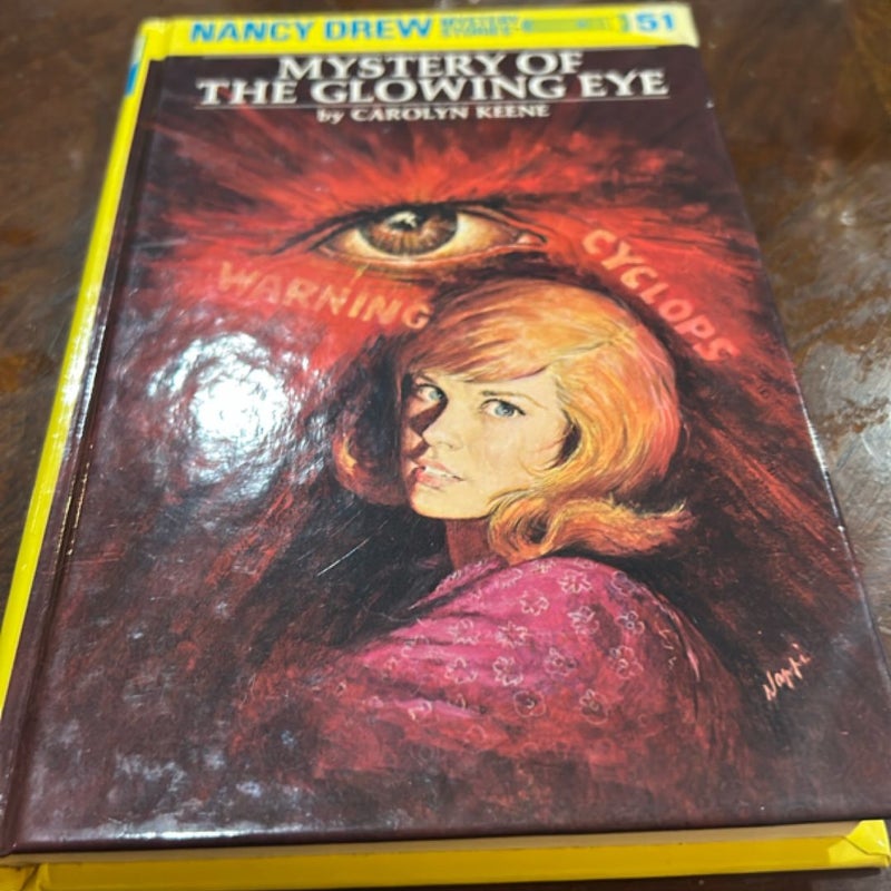 Nancy Drew 51: Mystery of the Glowing Eye