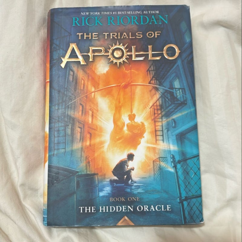 Trials of Apollo, the Book One the Hidden Oracle (Trials of Apollo, the Book One)