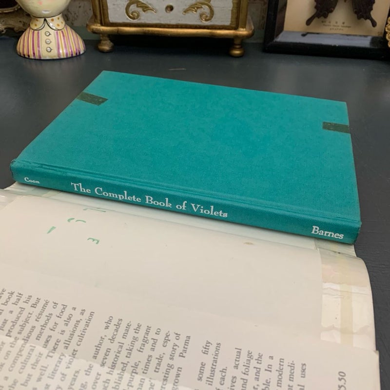 The Complete Book of Violets