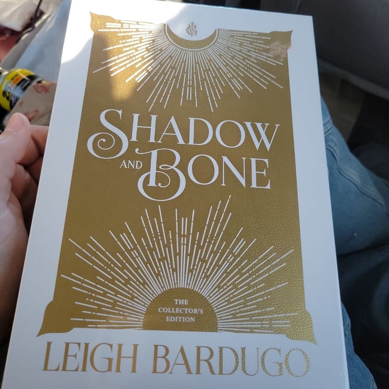 Shadow and Bone: the Collector's Edition