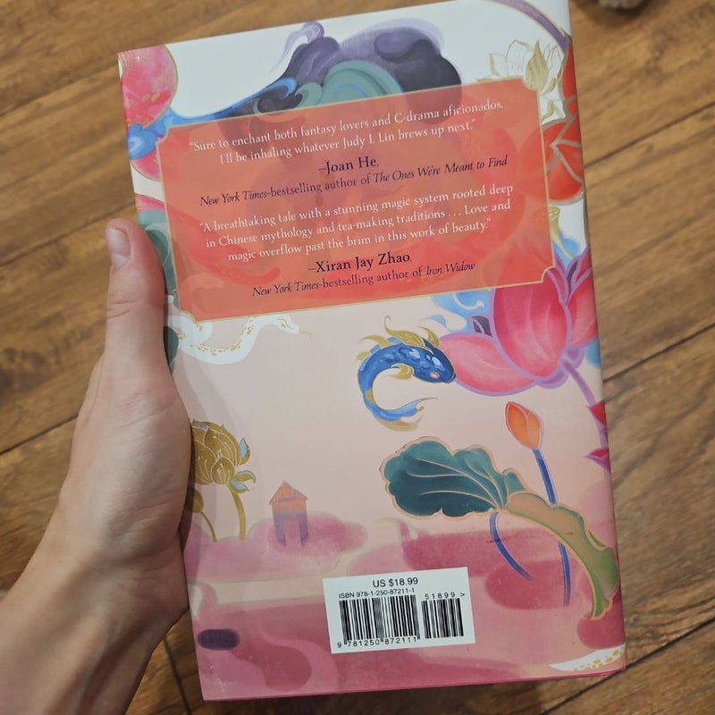 A Magic Steeped in Poison (Barnes and Noble Exclusive)