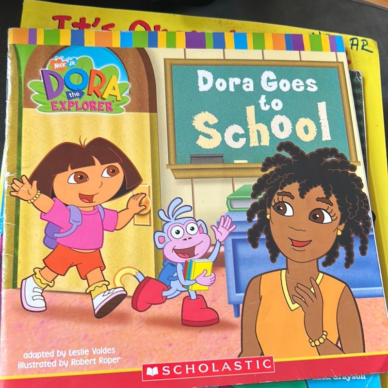 Dora Goes To School 