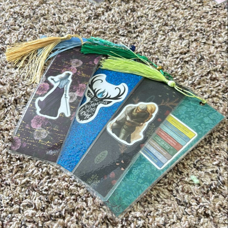 Handmade throne of glass bookmarks