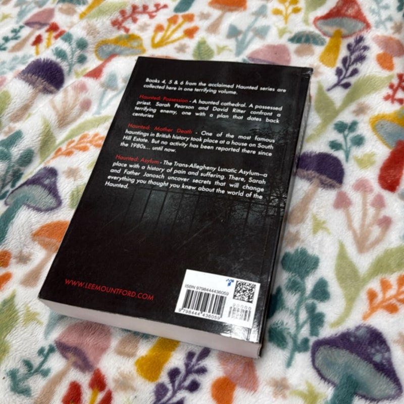 The Haunted Collection Volume 2