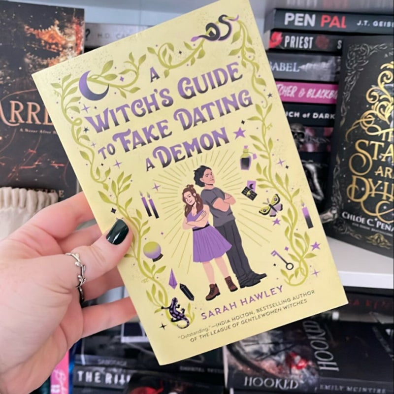 A Witch's Guide to Fake Dating a Demon