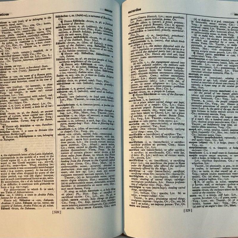 Cassell's Standard Latin Dictionary