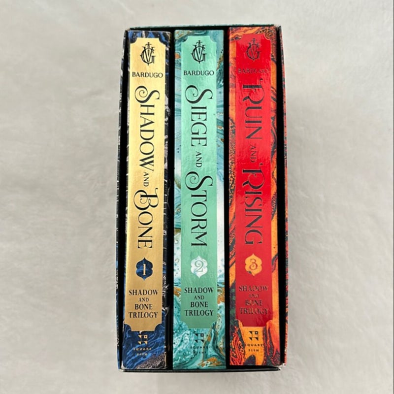 The Shadow and Bone Trilogy Boxed Set