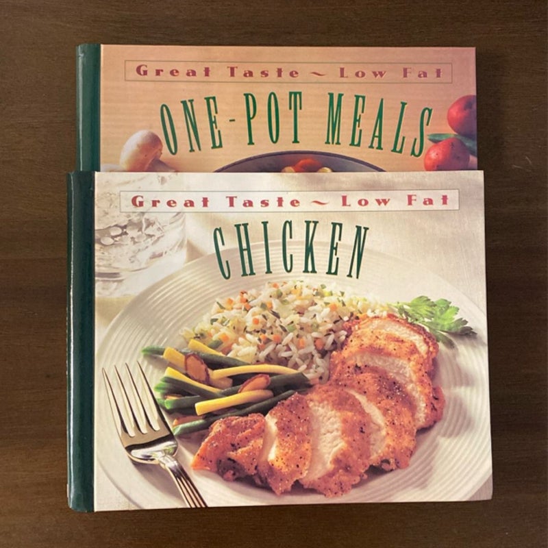 Great Taste Low Fat Books Chicken & One-Pot Meals (some discoloration & writing)