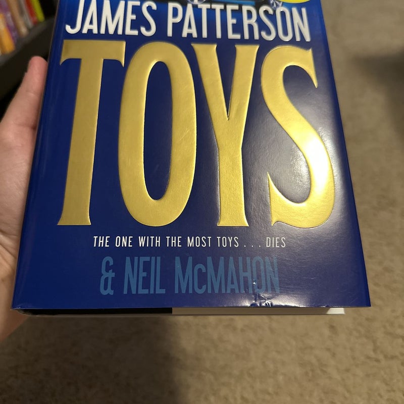 Toys by James Patterson, Hardcover Pangobooks