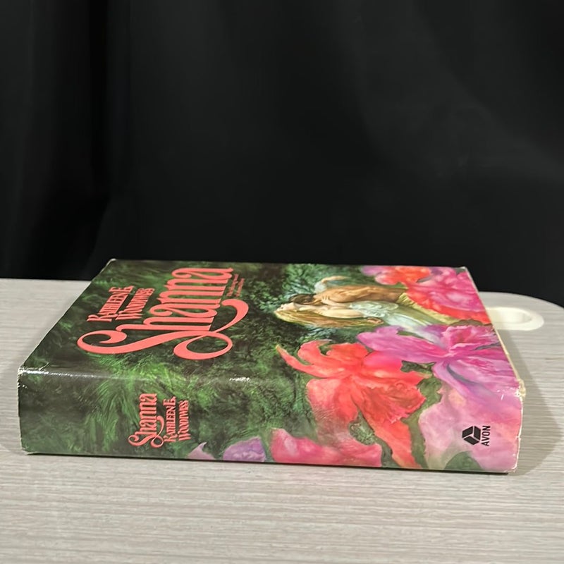 Shanna (Avon First Edition 1977) HC