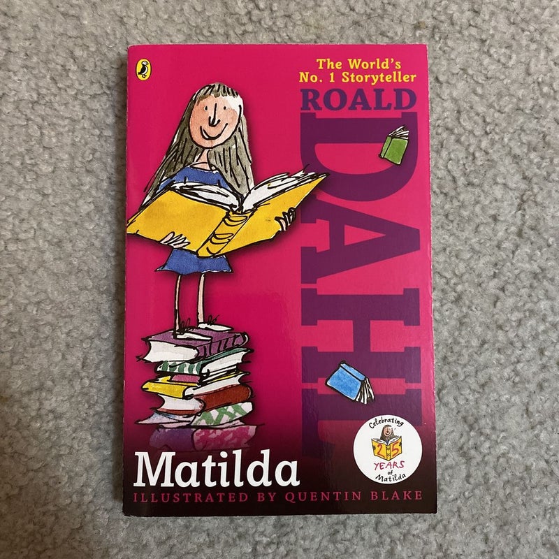 The Marvelous Matilda Sticker and Activity Book by Roald Dahl:  9780451533975 | : Books