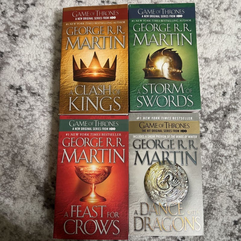 George R. R. Martin's a Game of Thrones 5-Book Boxed Set (Song of Ice ...