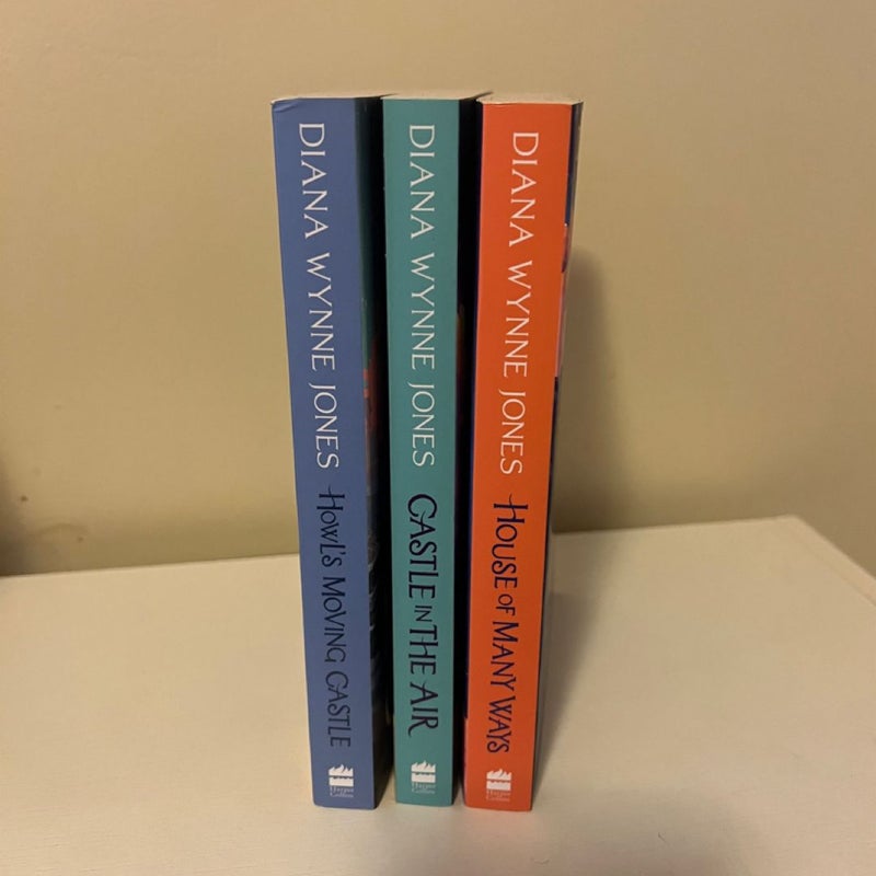 Howls Moving Castle Book Set