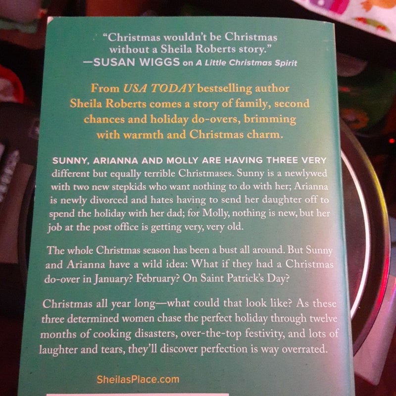 The Twelve Months of Christmas 