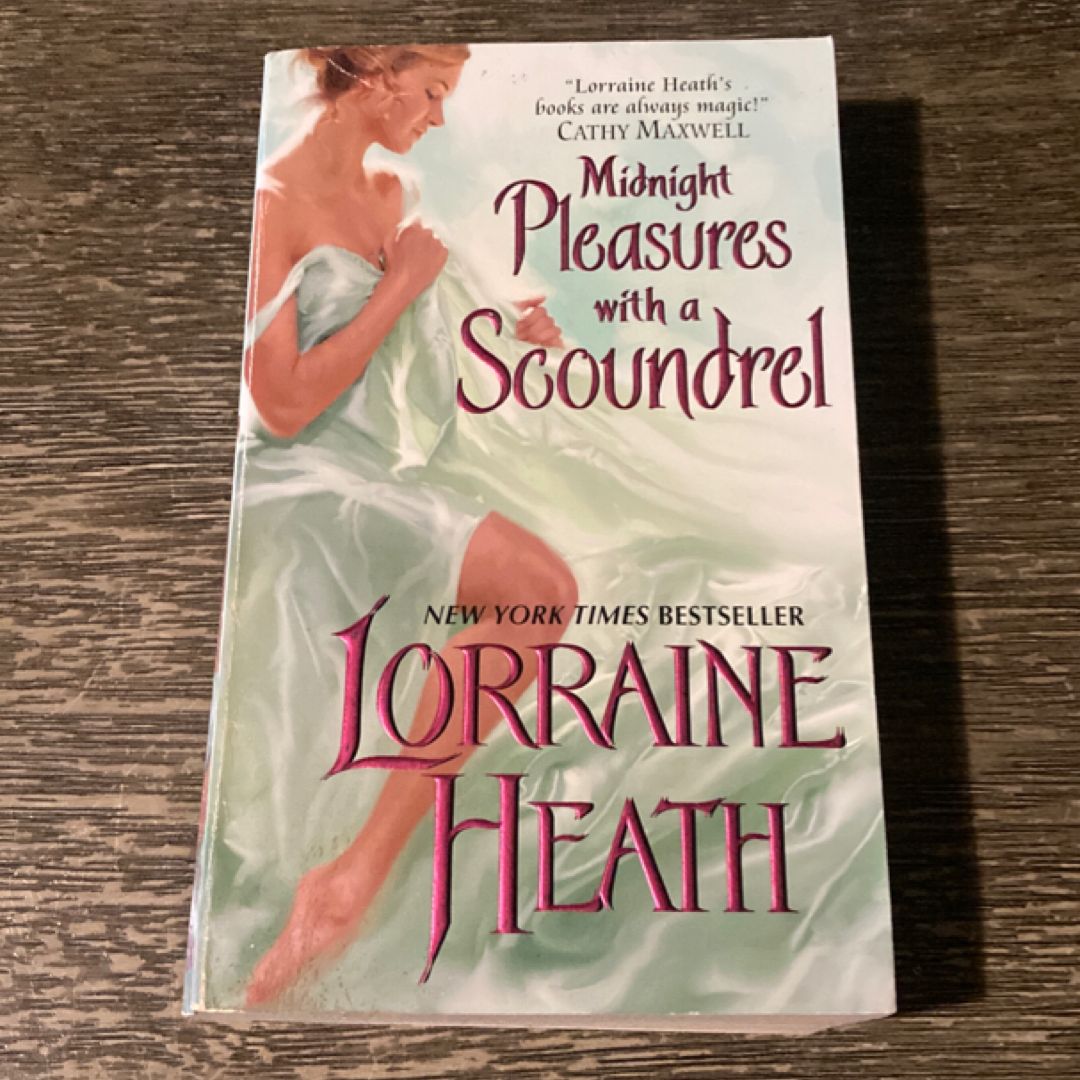 Midnight Pleasures with a Scoundrel