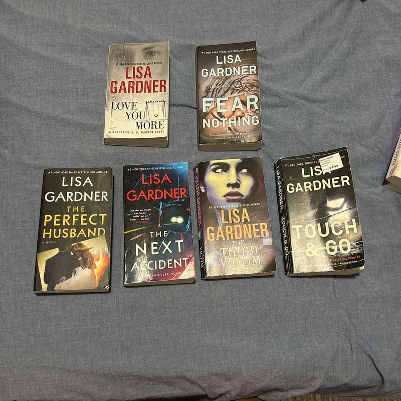 Lisa Gardner Bundle 