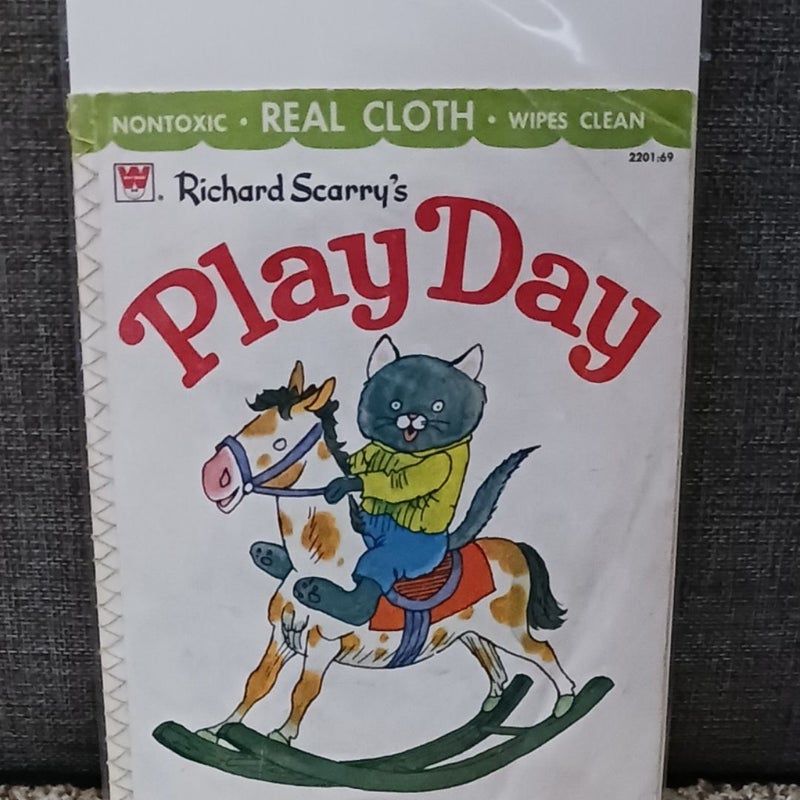 Vintage Children's Book: Richard Scarry's Play Day (Cloth Book 1972)