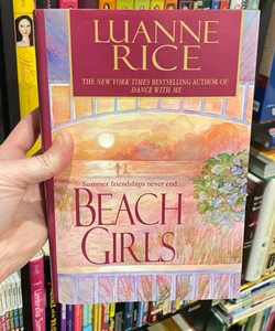 Beach Girls (Large Print)