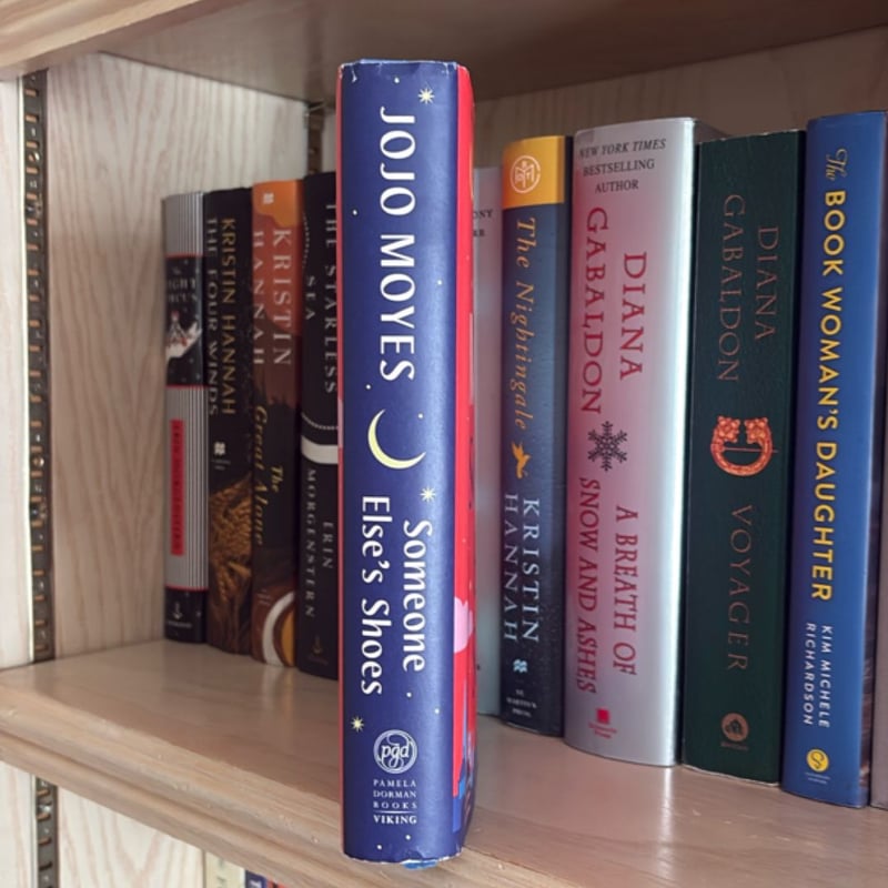 Someone Else's Shoes by Jojo Moyes, Hardcover | Pangobooks
