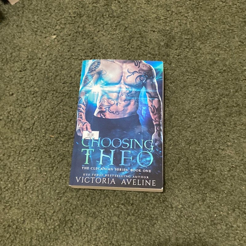 Choosing theo by victoria aveline