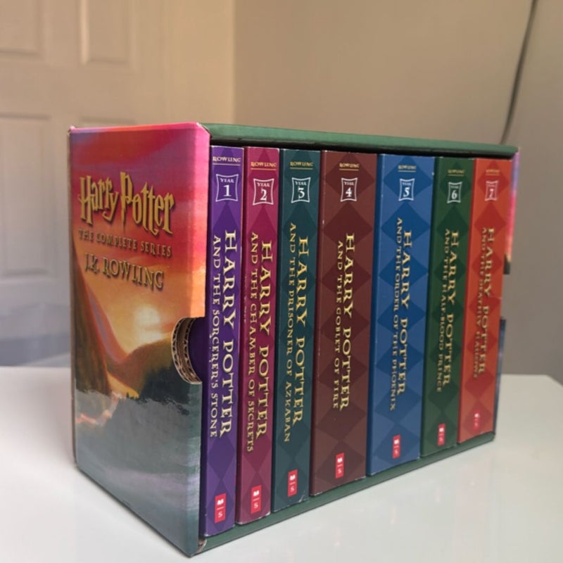 Harry Potter Paperback Boxset #1-7
