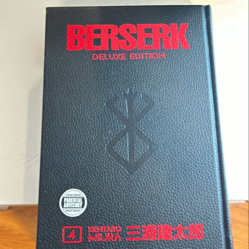 Berserk Deluxe Volume 4