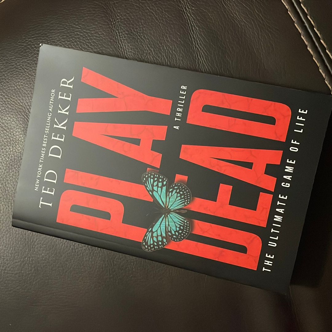 Play Dead (Paperback)