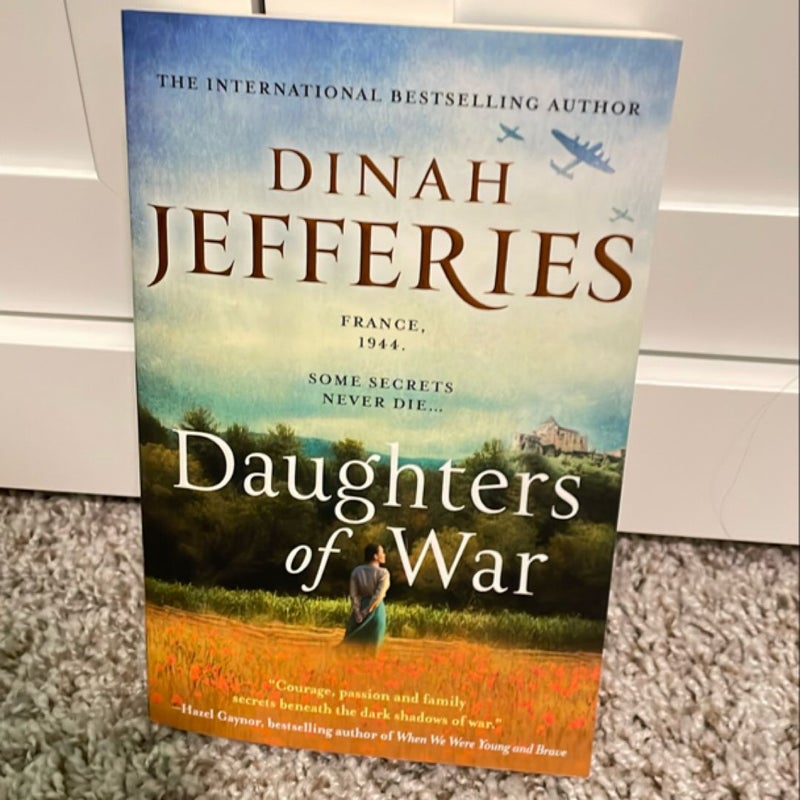 Daughters of War (the Daughters of War, Book 1)