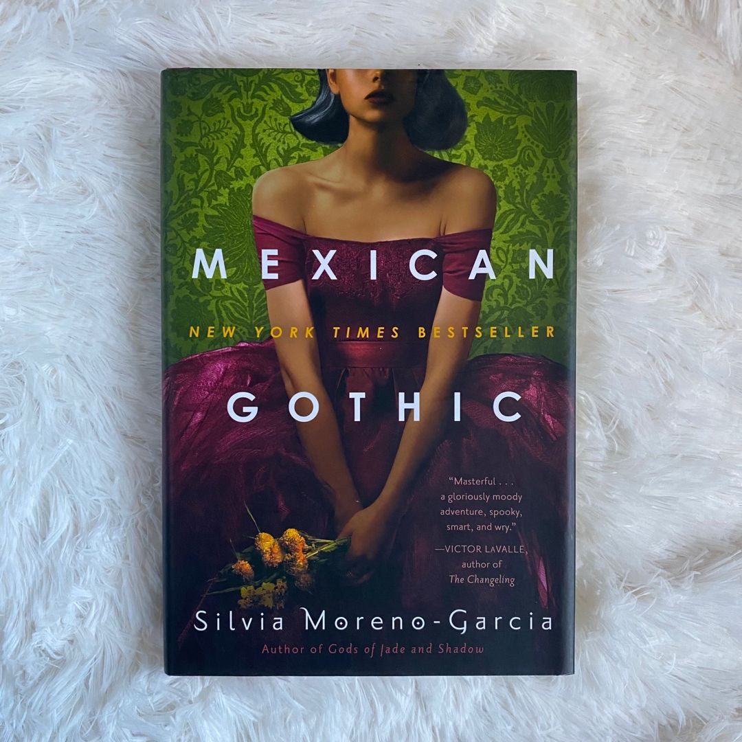 Mexican Gothic by Silvia Moreno-Garcia , Hardcover | Pangobooks