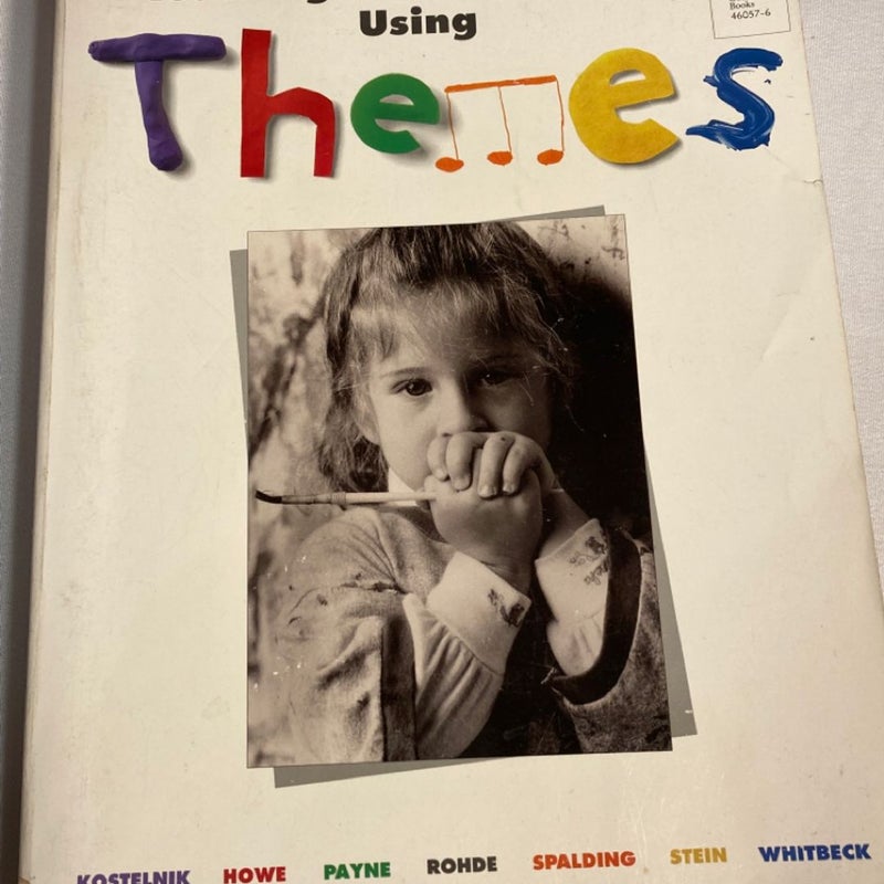 Teaching young children  using themes