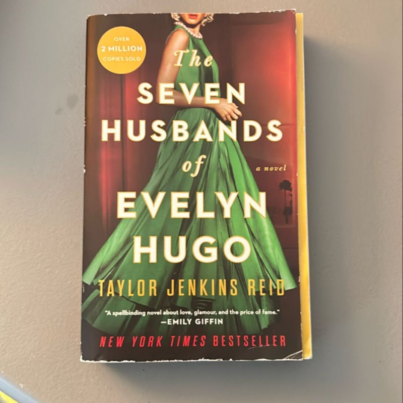 The Seven Husbands of Evelyn Hugo