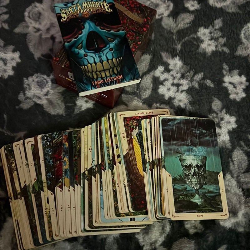 Santa Muerte Tarot Deck