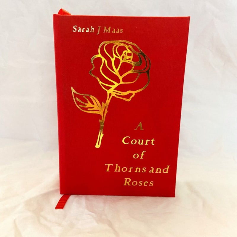 A Court of Thorns and Roses (rebind)