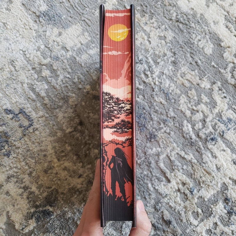 Five Broken Blades (Deluxe Limited Edition)