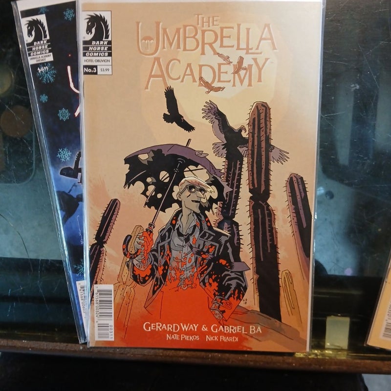 Umbrella academy lot of 4