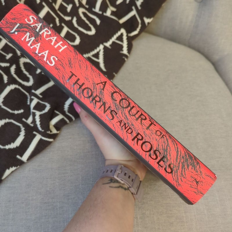 A Court of Thorns and Roses