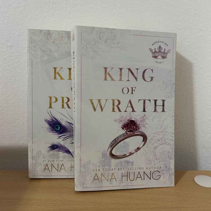 Twisted Series Ana Huang 4 Books Collection Boxed Set (Twisted Love, Twisted Games, Twisted Hate, Twisted Lies)