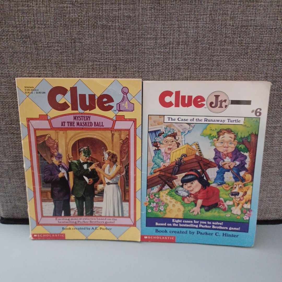 Lot Of 2 Children's Paperbacks: Clue #4 & Clue Jr. #6