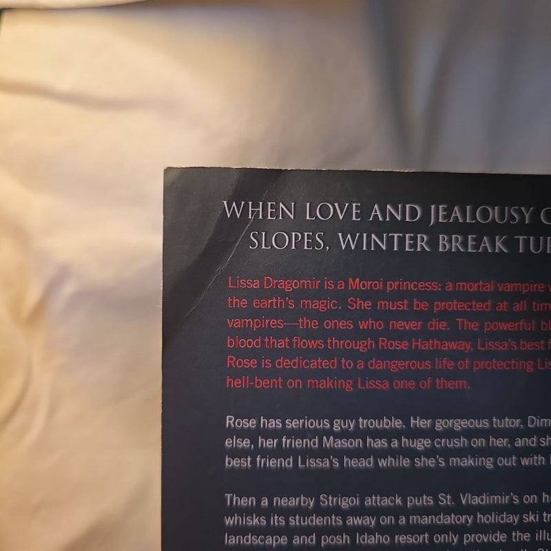 Frostbite (Vampire Academy Series #2)
