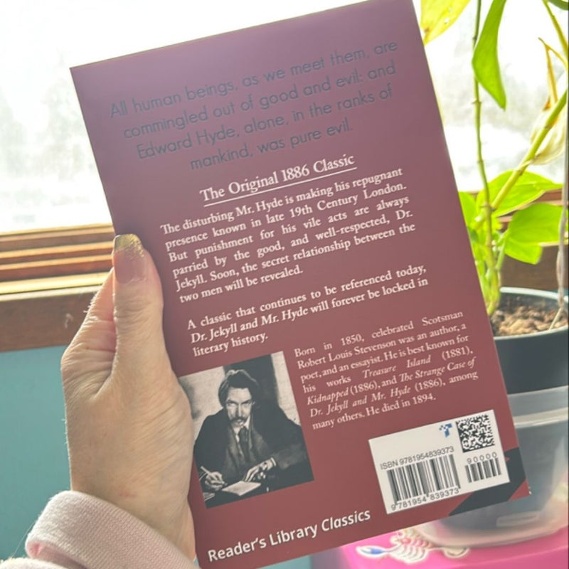 Dr. Jekyll and Mr. Hyde - the Original 1886 Classic (Reader's Library Classics)