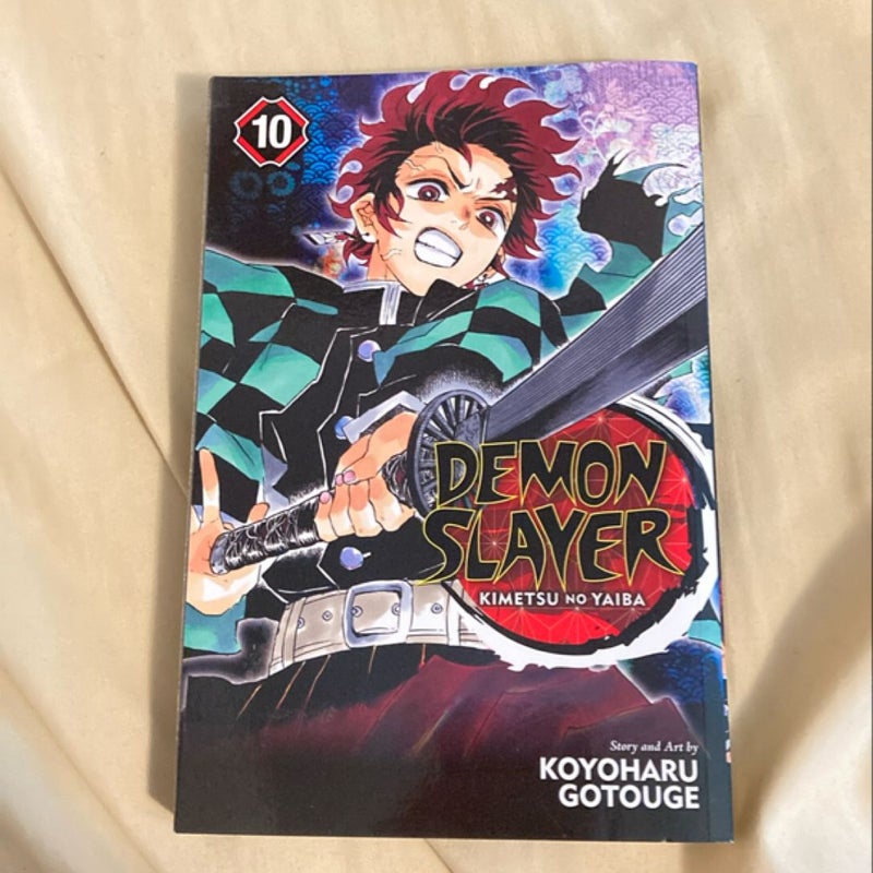 Demon Slayer: Kimetsu No Yaiba, Vol. 10