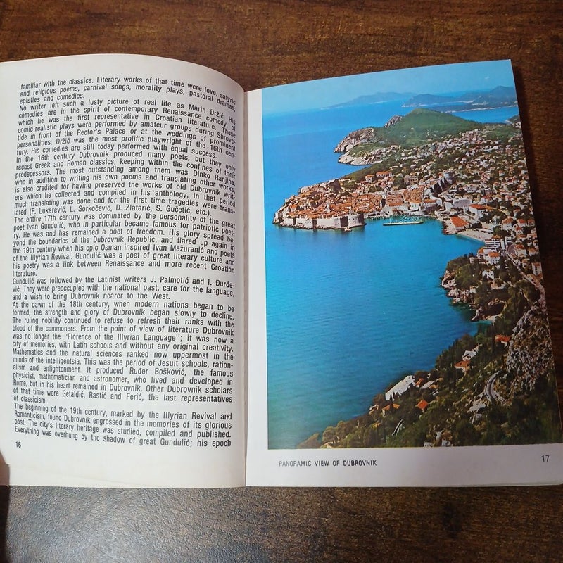 Dubrovnik and It's Surroundings Yugoslavia Croatia 110 Color Photos w/ Map