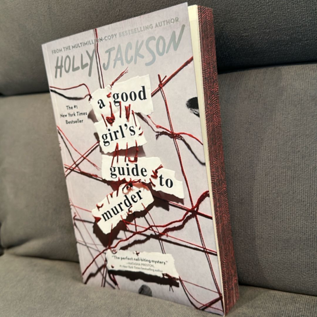 A Good Girl's Guide to Murder: Deluxe Edition